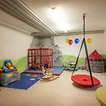 Ferienwohnanlage E7 Mit 2 Schlafzimmer Und Hallenbad *