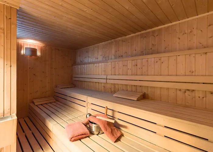 Ferienwohnanlage E7 Mit 2 Schlafzimmer Und Hallenbad