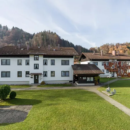 Lägenhet Ferienwohnanlage E7 Mit 2 Schlafzimmer Und Hallenbad *