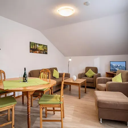Ferienwohnanlage E7 Mit 2 Schlafzimmer