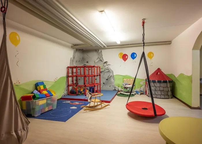 Ferienwohnanlage E7 Mit 2 Schlafzimmer Und Hallenbad *